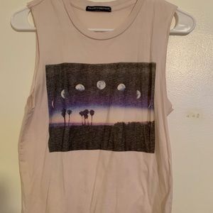 Brandy Melville tee. Pacsun tee